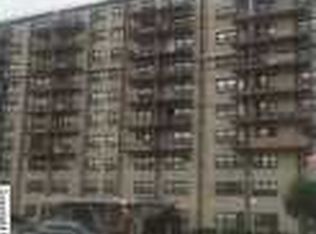 1000 Clove Rd, Staten Island, NY 10301