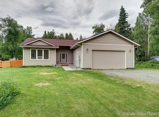 182 S Witherspoon Rd, Palmer, AK 99645