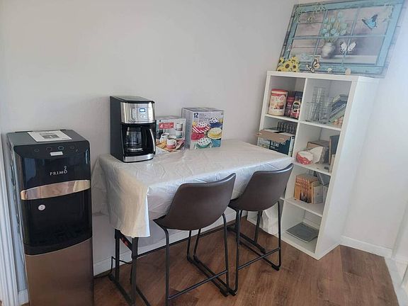 5th image of 1900 Ridge Rd #B