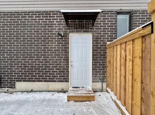 12 Unicorn Ln #BASEMENT, Barrie, ON L4M7G8