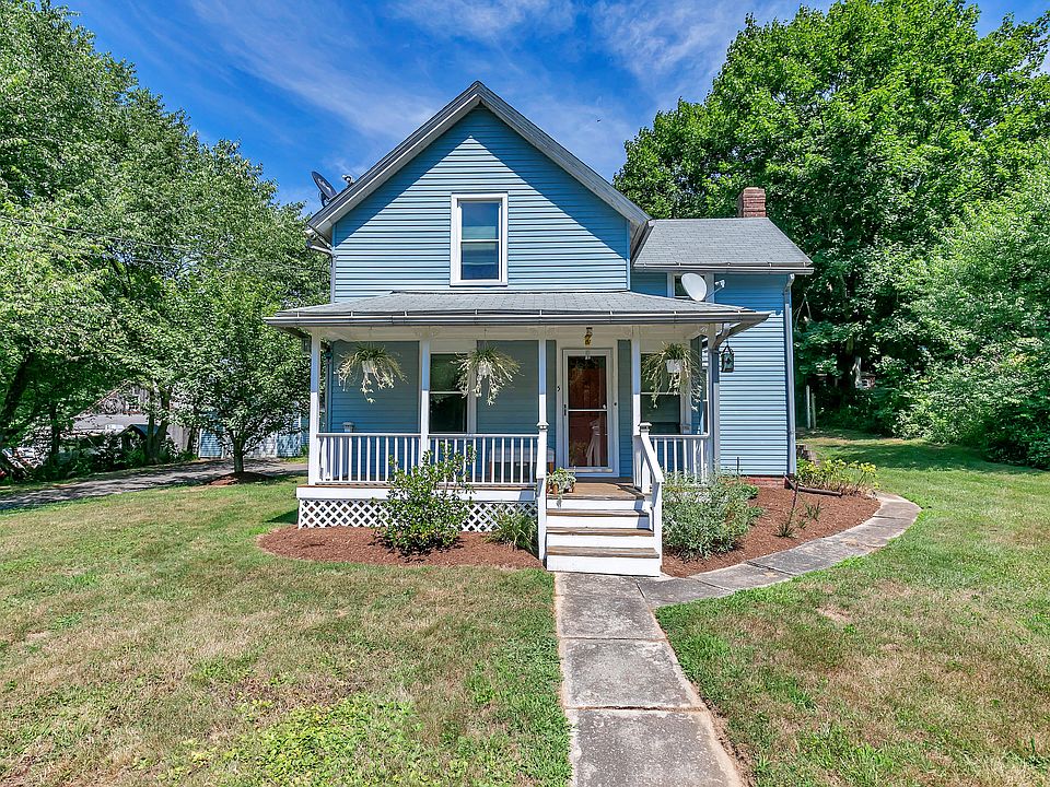 5 Conklin Avenue