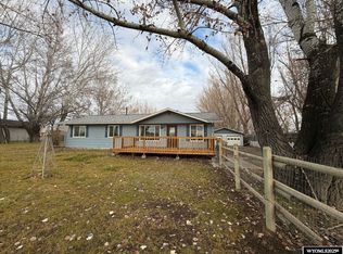 10 Haymaker Rd, Riverton, WY 82501