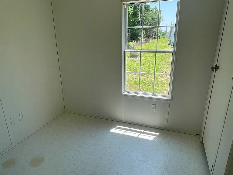 12705 Kerman Ln — Photo 4