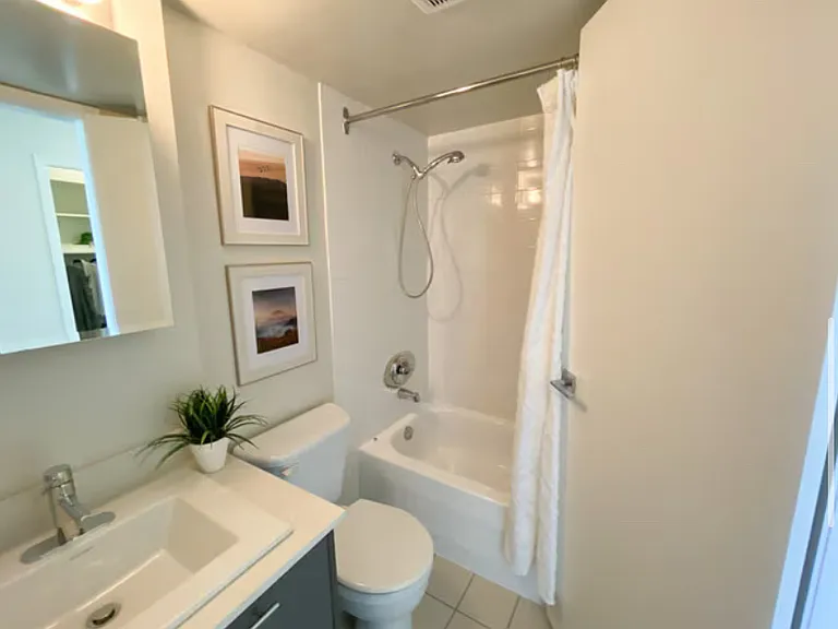 158 Haro St #12 — Photo 6