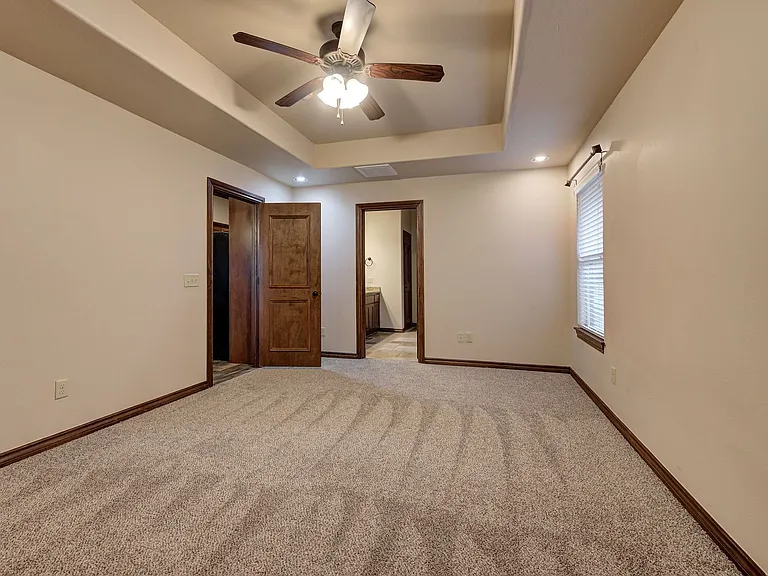 18520 Haslemere Ln — Photo 21