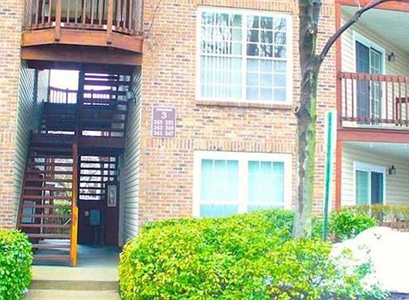 3rd image of 247 Village Circle Dr #3103