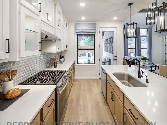 6th image of this home
