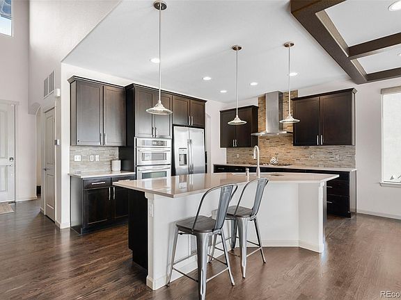 5th image of 2385 S Loveland Way