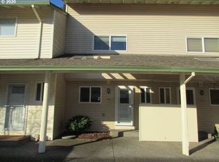 547 N Hayden Bay Dr, Portland, OR