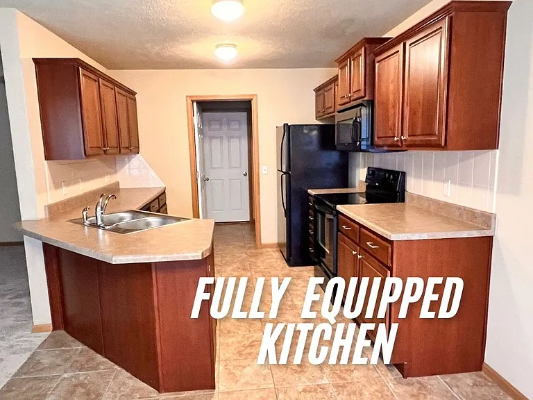 2248 E Timber Oak St — Photo 3