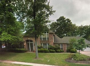 2111 Pineloch Dr, Houston, TX 77062