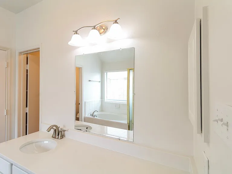 304 Cedar Branch Dr — Photo 11