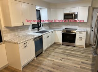 596 Hillcrest Dr, Oregon, WI 53575