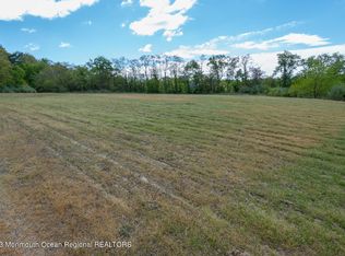 50 Rues Rd, Cream Ridge, NJ 08514