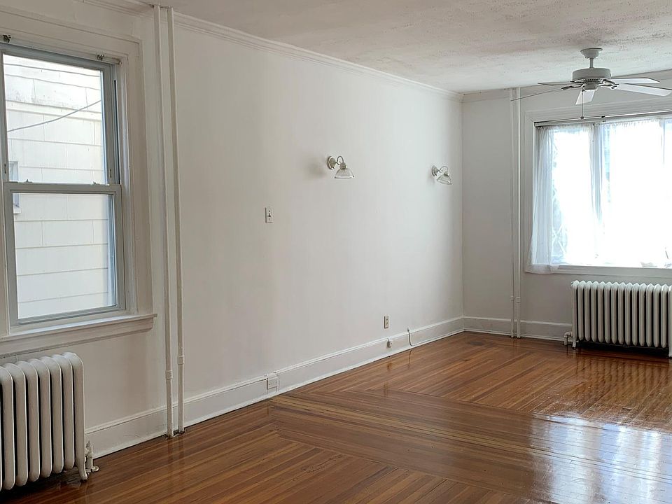 1st image of 23-15 124th St Floor 1