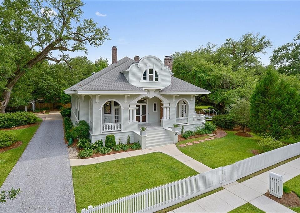 706 E Charles St, Hammond, LA 70401 | Zillow