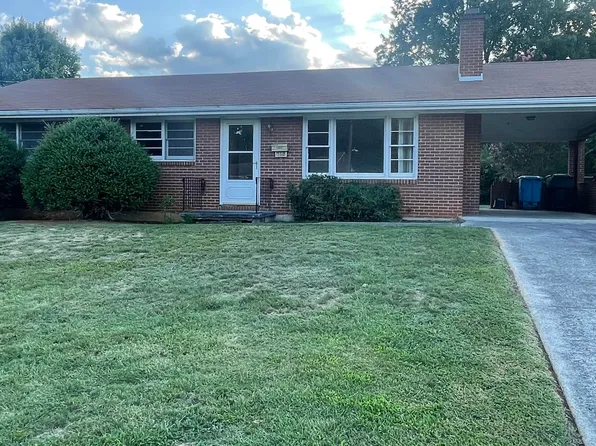 4510 Florist Rd NW, Roanoke, VA 24012