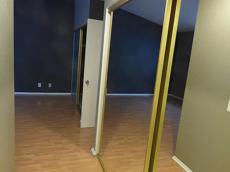 1310 Albariza Pl #3 — Photo 8