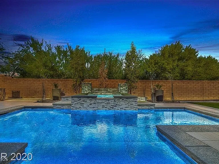 54 Coralwood Dr — Photo 35