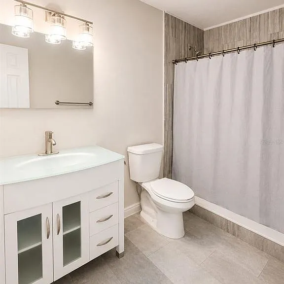 5124 Springwood Dr — Photo 15