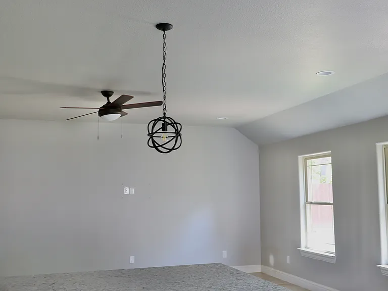 14147 Daniel Boone Ln — Photo 7