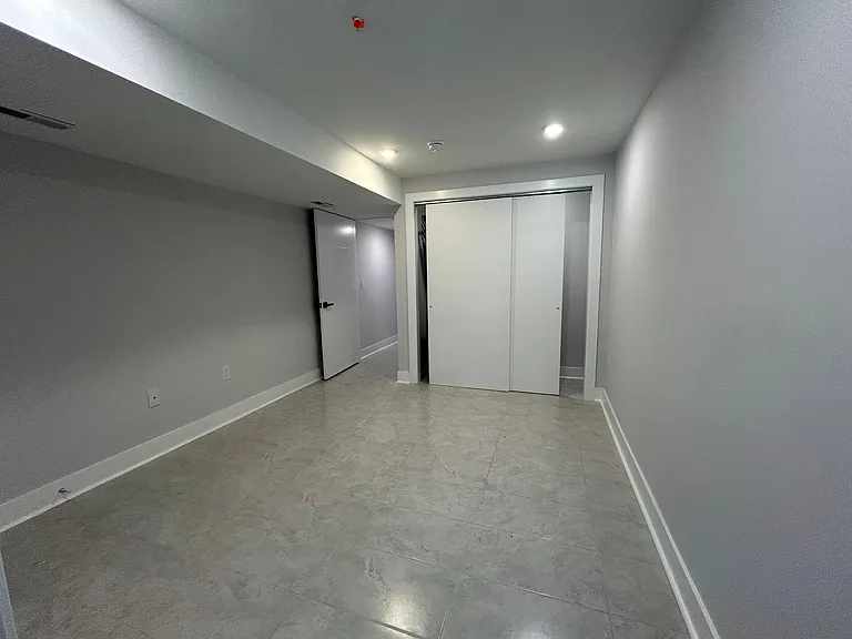 2205 N Franklin St #1 — Photo 10