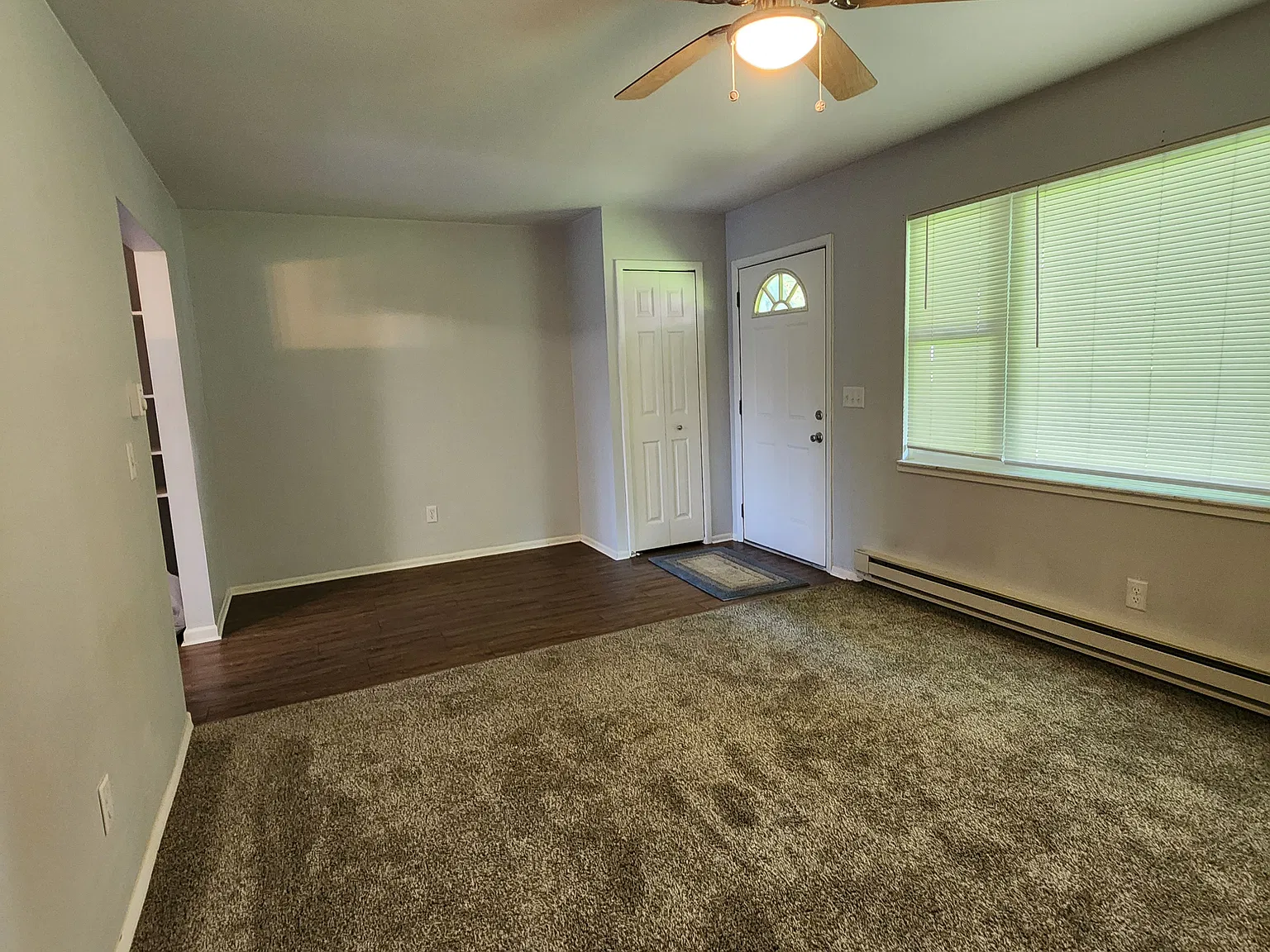 3 bed, 1000 sqft, $1,395 — Photo 2