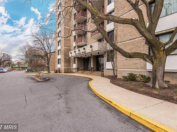 3rd image of 118 Monroe St APT 1408