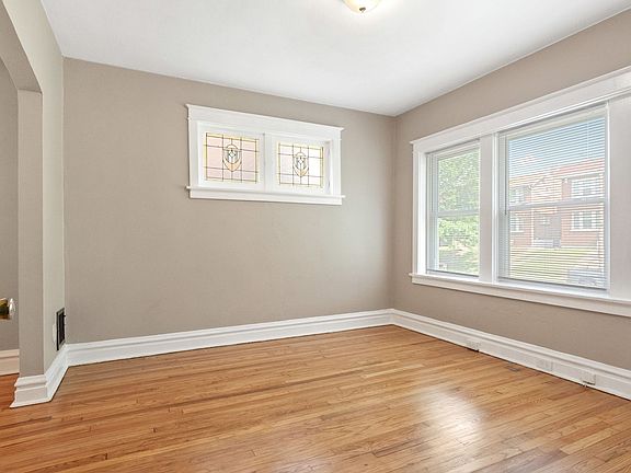 3rd image of 5312 Bancroft Ave #1W-24
