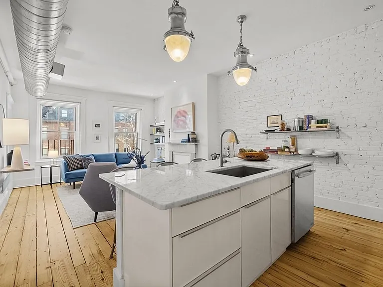 67 Rutland St #3 — Photo 3