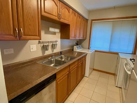 2nd image of 1417 Sacramento Dr