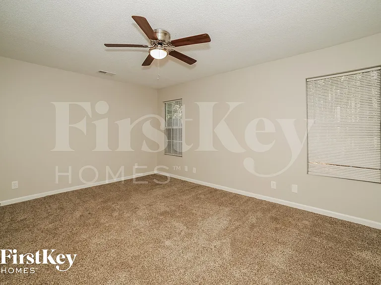 21 Angelo Rd — Photo 7