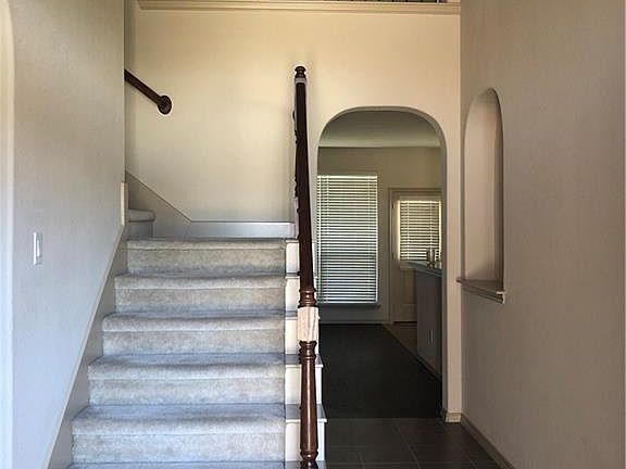 3rd image of 12824 Hidden Valley Ct