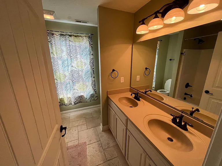 1936 Heathrow Dr — Photo 20