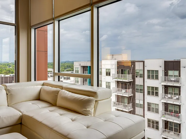 2115 Yeaman Pl #634 — Photo 46