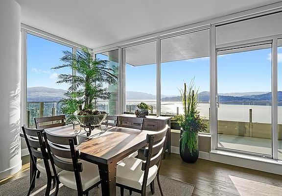 5th image of 1191 Sunset Dr #2603