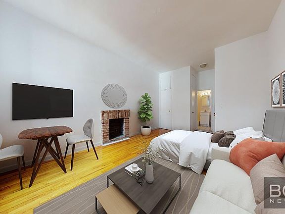 2nd image of 313 E 85th St APT 2d