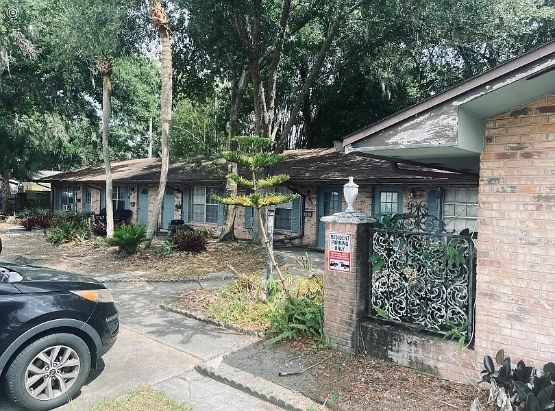 1 bed, 450 sqft, $1,000 — Photo 2