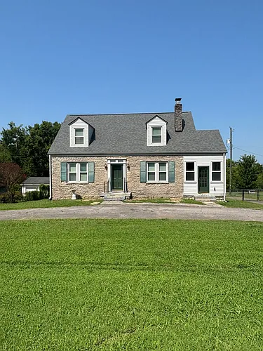 104 Fairway Dr Photo 1