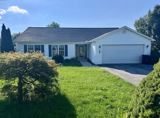 207 E Bailey Rd, Lewisburg, WV 24901