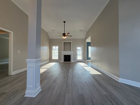 5th image of 110 Manchester Ln