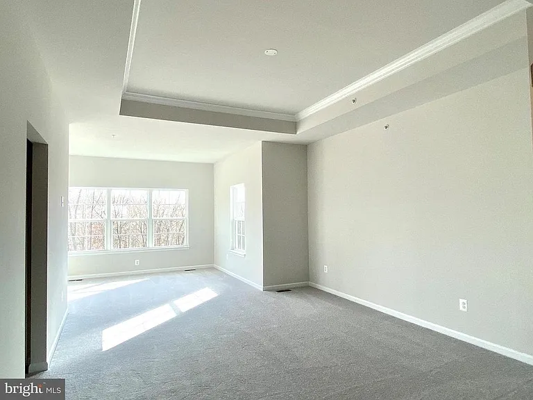 18250 Thunderbolt Rd — Photo 12