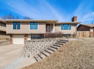 12907 S 30th St, Bellevue, NE 68123