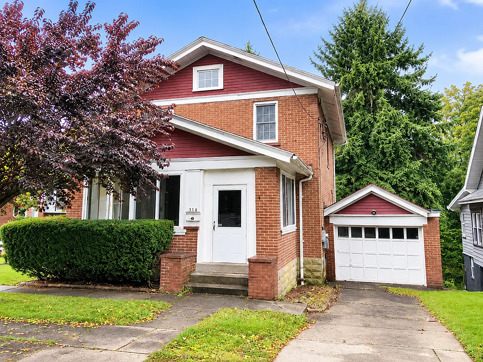 114 Conestoga Rd