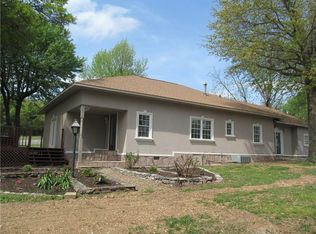 1301 E College Ave, Berryville, AR 72616