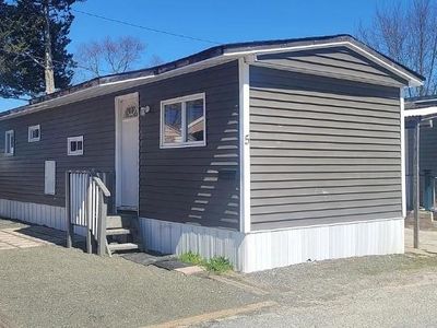 5 Birch Avenue, Bay Shore, NY, 11706