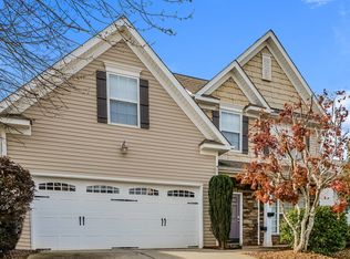 4988 Old Towne Village Cir, Pfafftown, NC 27040