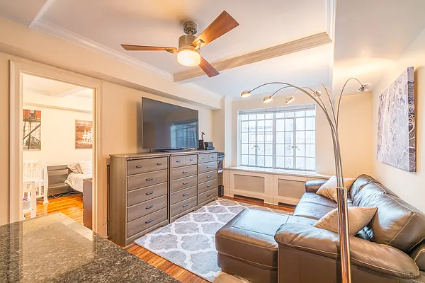 Sold by Compass | media 3