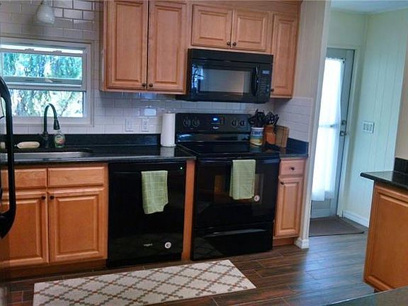4th image of 259 Lake Tarpon Dr #19