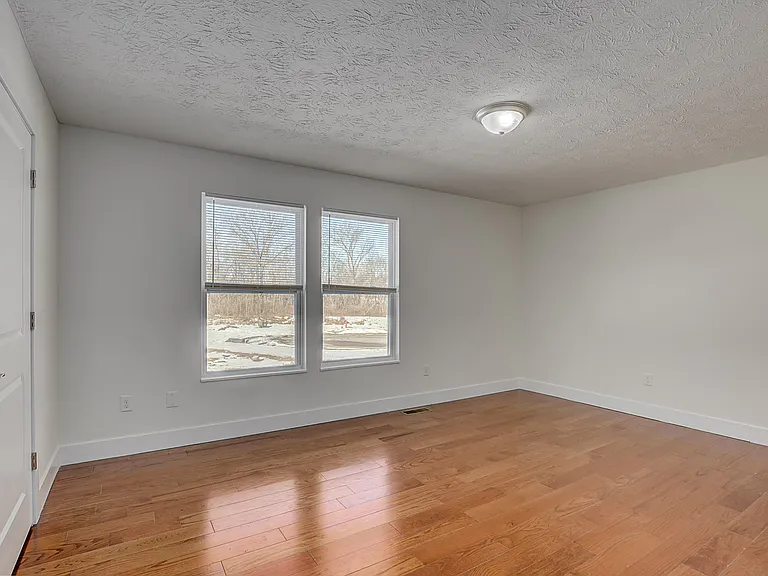 4327 Otter Creek Dr — Photo 11